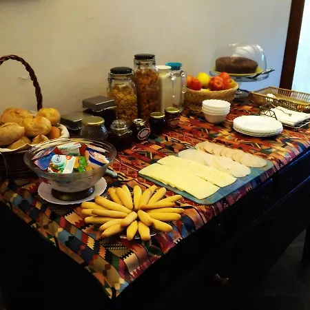 Casa De Piellas Гостевой дом Кабесейраш-ди-Башту