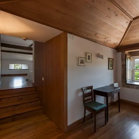 Casa De Piellas Гостевой дом Кабесейраш-ди-Башту