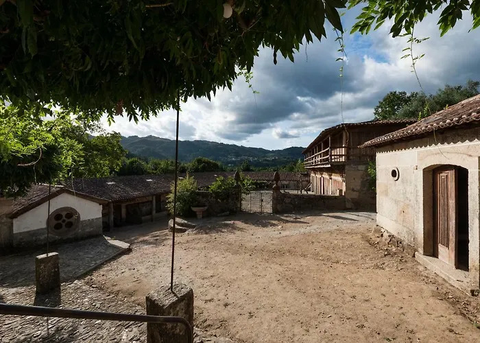 Πανσιόν Casa De Piellas 4*